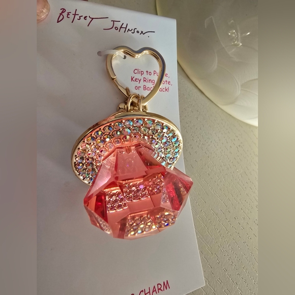NWT Betsey Johnson Ring Pop Ketchain/Handbag Charm - Picture 5 of 7